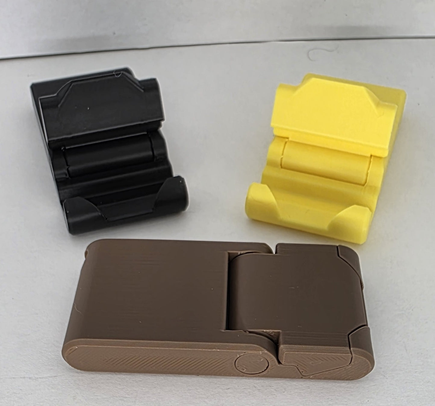 Simple Phone Stand Keychain - Phone Stand